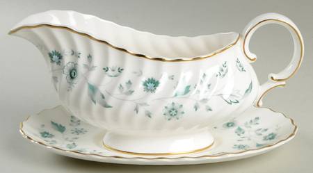 Waverley Gravy Boat & Underplate