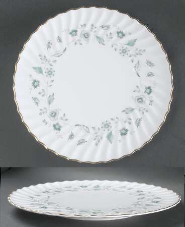 Waverley Footed Cake Plate