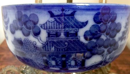Willow (Flow Blue) 7" Round Serving Bowl