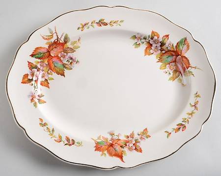 Wilton (Earthenware) 13" Oval Serving Platter
