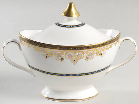 Winchester Sugar Bowl & Lid