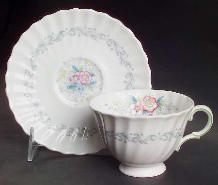 Windermere Footed Cup & Saucer Set