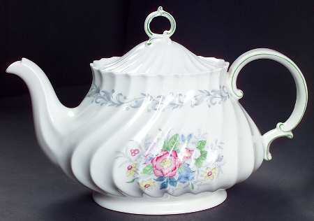 Windermere Teapot & Lid