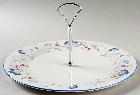 Windermere Round Serving Plate with Handle (DP)