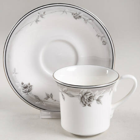 Winter Rose Flat Cup & Saucer Set