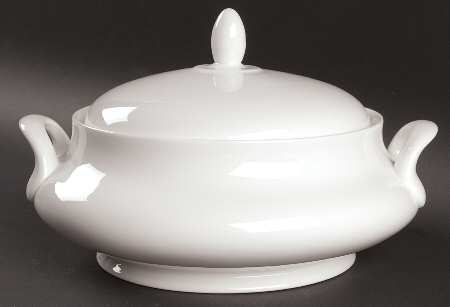 Wistful (Georgian Shape) Round Covered Vegetable