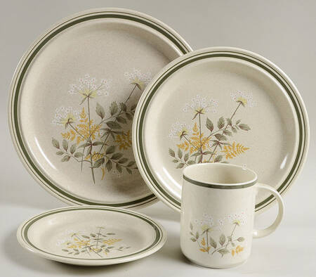 Will O' The Wisp (Double Green Lne) 4 Piece Place Setting