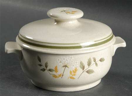 Will O' The Wisp (Double Green Lne) Individual Casserole & Lid