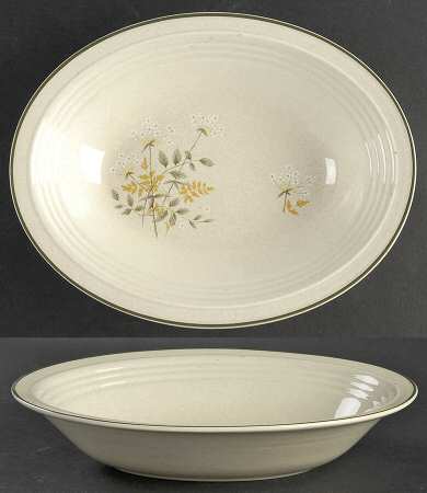 Will O' The Wisp (Single Green Line) 10" Oval Vegetable Bowl