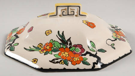 Woburn Black (No White Flowers) Lid for Round Vegetable