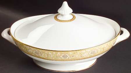 Woodside Oval Covered Vegetable