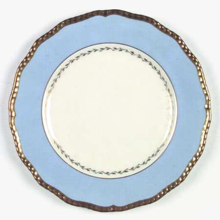 Y1913 by Royal Doulton