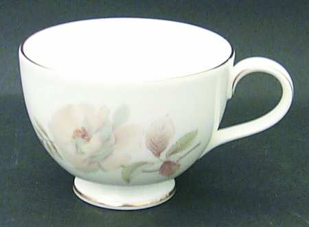Yorkshire Rose Footed Cup