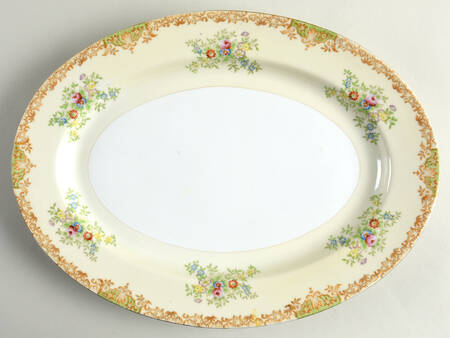 RDB1 14" Oval Serving Platter by Royal Derby (Japan)