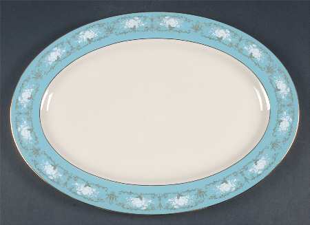 Brentwood Castle 15" Oval Serving Platter