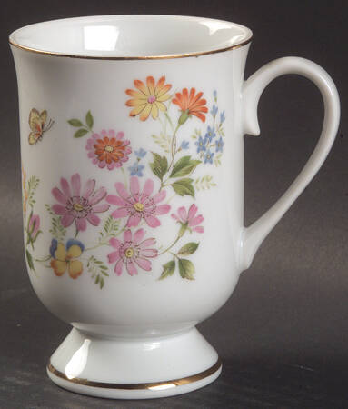 Spring Garden Mug by Royal Domino
