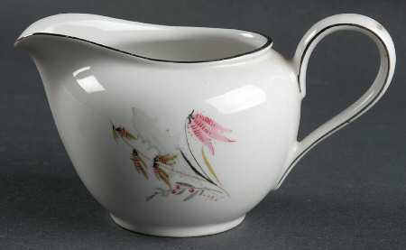 Mountain Bell Creamer