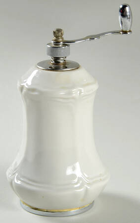 Heirloom Pepper Mill