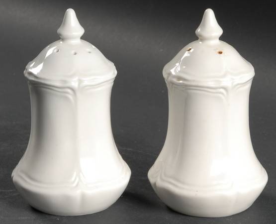 Heirloom Salt & Pepper Set