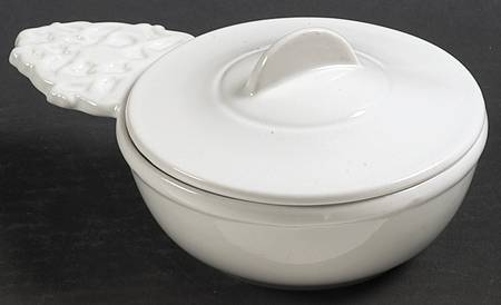 Heirloom Individual Soup/Porringer & Lid by Red Cliff