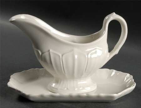 Sydenham Gravy Boat & Underplate by Red Cliff