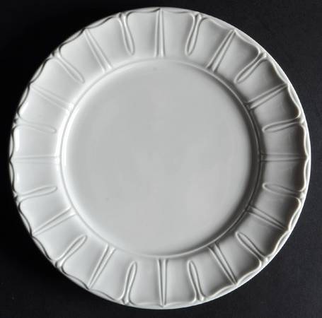 Sydenham Salad Plate by Red Cliff