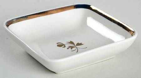Tea Leaf Nut Dish by Red Cliff