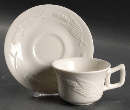 Wheat (Not Ribbed) Flat Cup & Saucer Set by Red Cliff