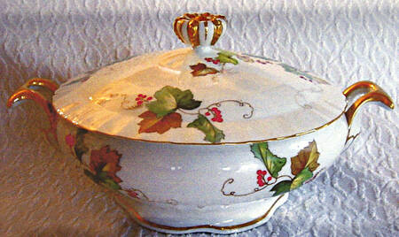 Autumn Sugar Bowl & Lid