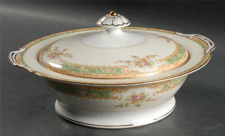 Celina Round Covered Vegetable by Regal (Japan)