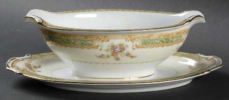 Celina Gravy Boat with Attached Underplate