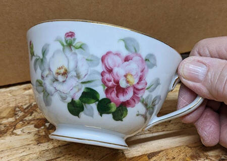 Grace Footed Cup