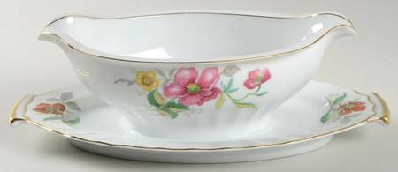 Mayflower Gravy Boat with Attached Underplate by Regal (Japan)