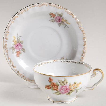 Mel Rose Footed Cup & Saucer Set