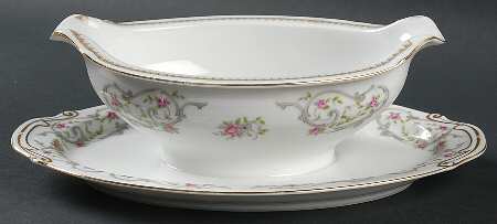 Minuet Gravy Boat with Attached Underplate