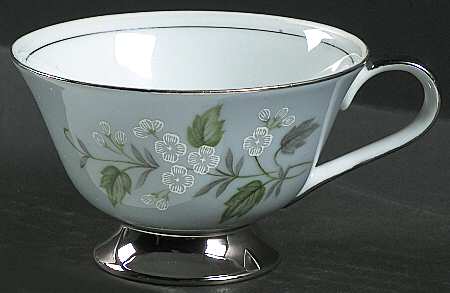 Paradise Footed Cup by Regal (Japan)