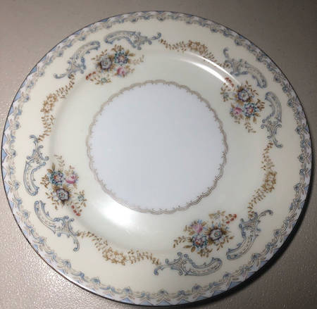 REG6 Salad Plate