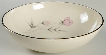 Dusty Rose 10" Round Vegetable Bowl