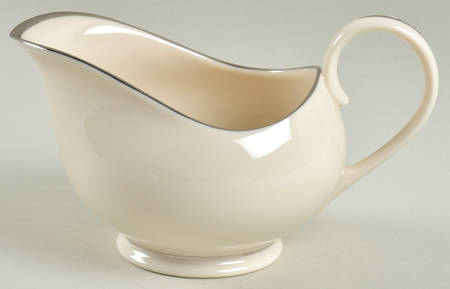 Simplicity Creamer