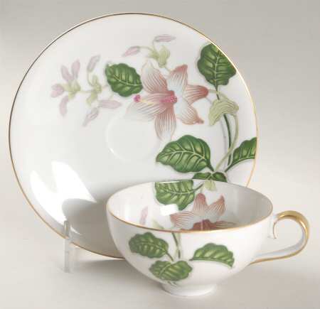 Nocturne Flat Cup & Saucer Set by Rewcrest