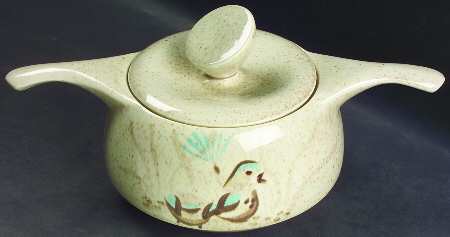 Bob White 1 Qt Round Covered Casserole