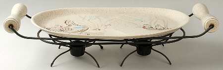Bob White 19" Oval Platter & Black Double Metal Stand