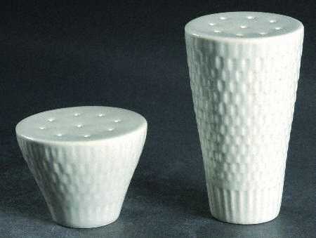 Country Garden Salt & Pepper Set