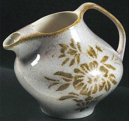 Damask 48 Oz Pitcher