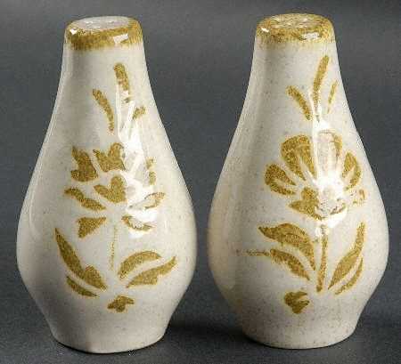 Damask Salt & Pepper Set