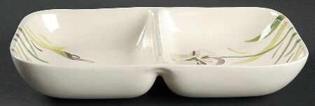 Iris Rectangular Divided Vegetable Bowl