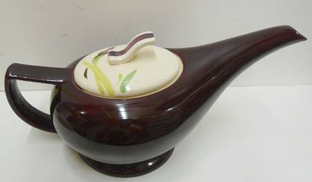 Iris Teapot & Lid