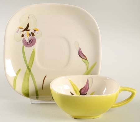 Iris Flat Cup & Saucer Set