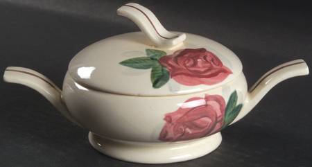 Lexington Sugar Bowl & Lid