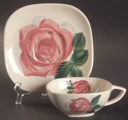 Lexington Flat Cup & Saucer Set